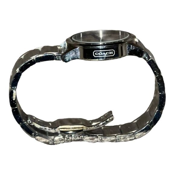 Coach Womens Chain Link Band Logo White Dial Silver Tone Watch EUC - Picture 6 of 6